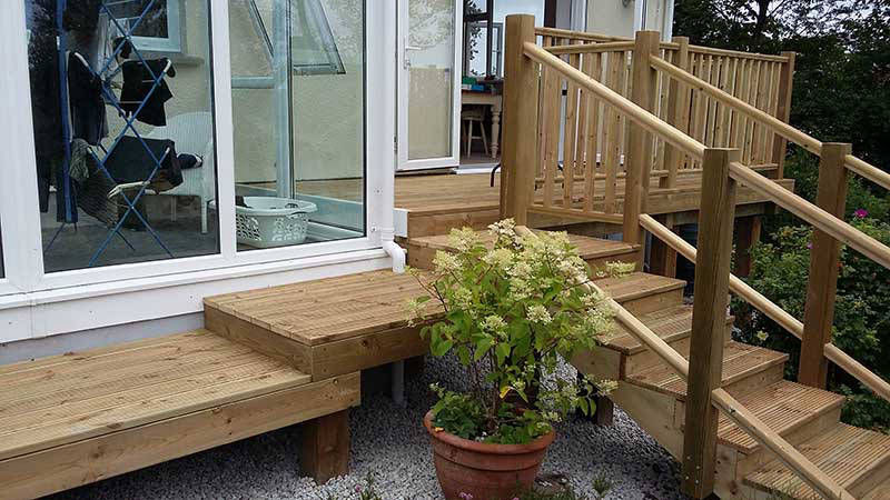 rasied deck
