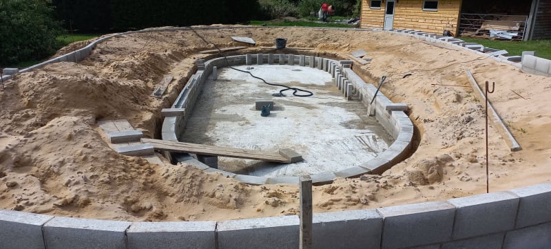 swim pond 4
