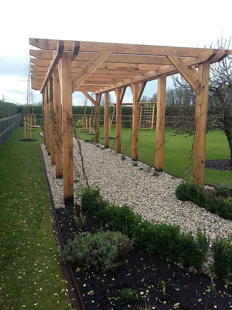 oak pergola